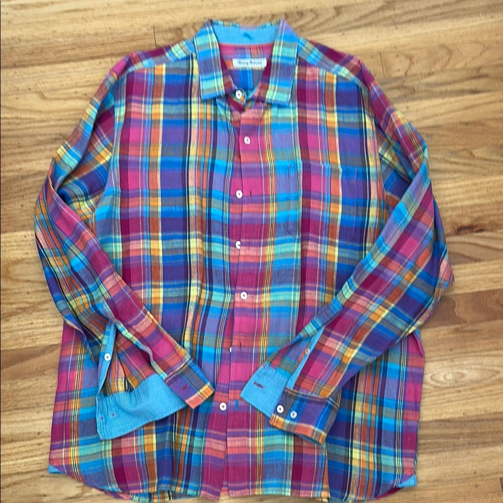 Tommy Bahama Blue and Red Casual Button Down Shirt